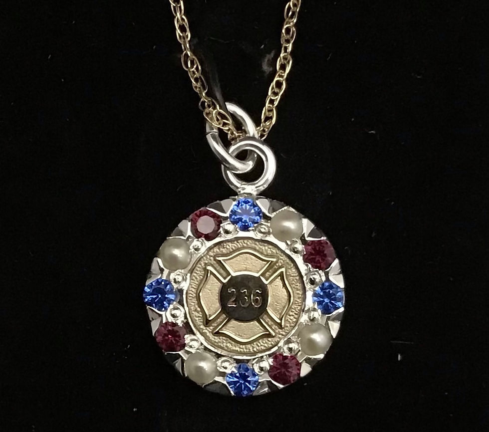 Christine Pendant with Necklace (Maltese Cross)
