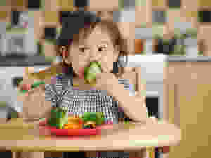 baby-led weaning breastfeeding nursing solid foods platypus media tips and tricks