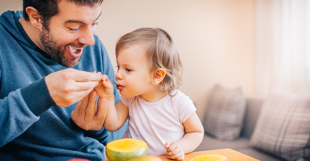 baby-led weaning breastfeeding nursing solid foods platypus media tips and tricks