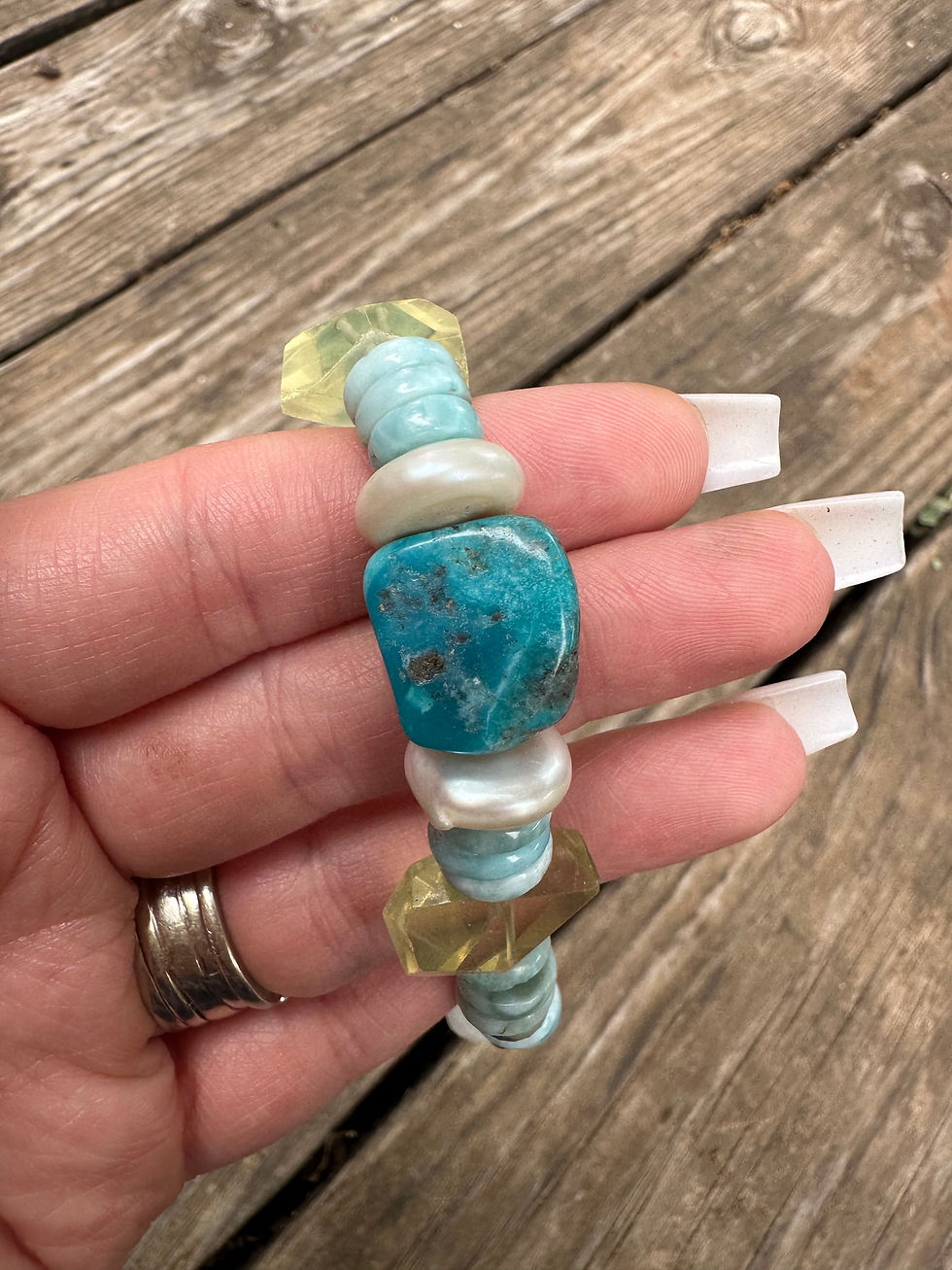 Thumbnail: Turquoise Flower Bracelet