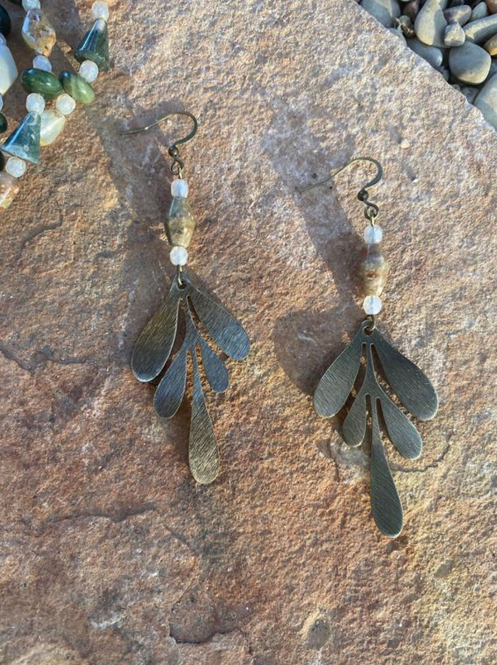 Thumbnail: Earthy Necklace & Earring Set