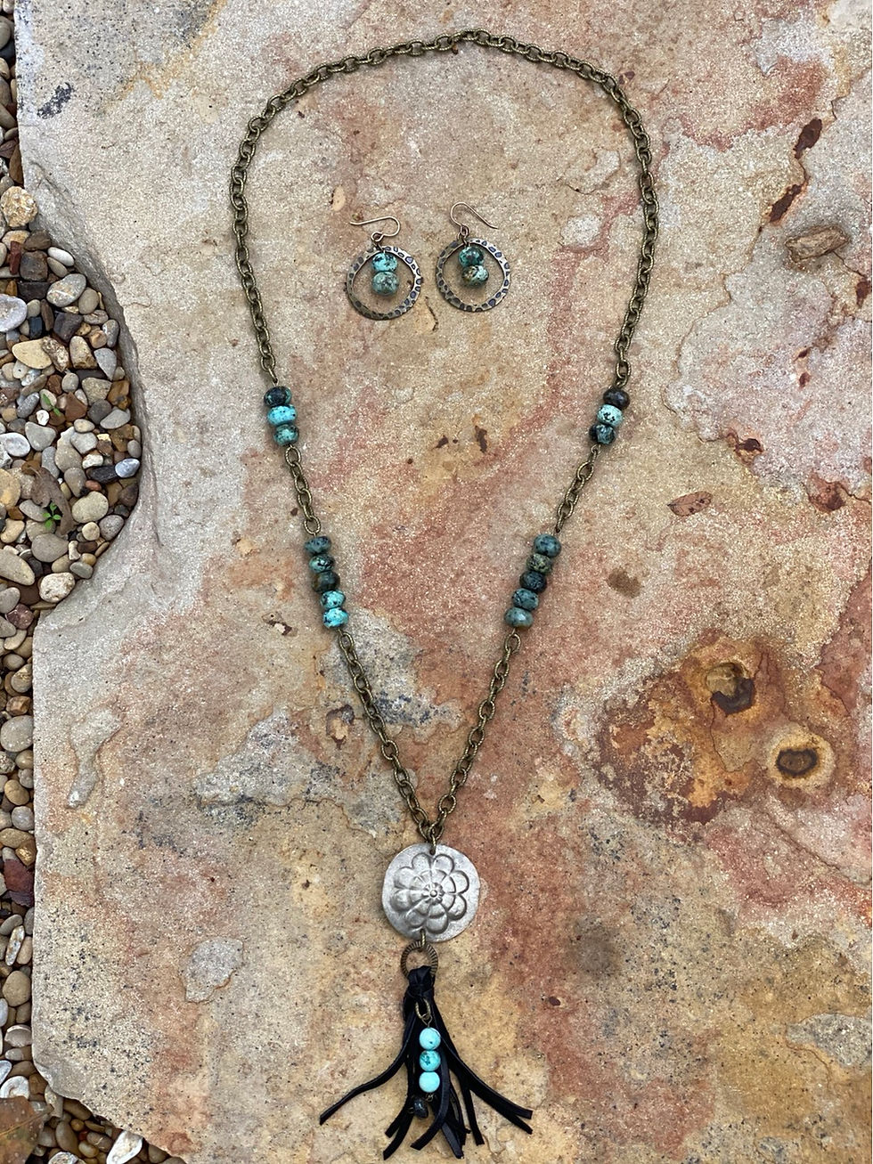 Thumbnail: Turquoise Flower 