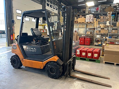 Chariot élévateur  2.jpg