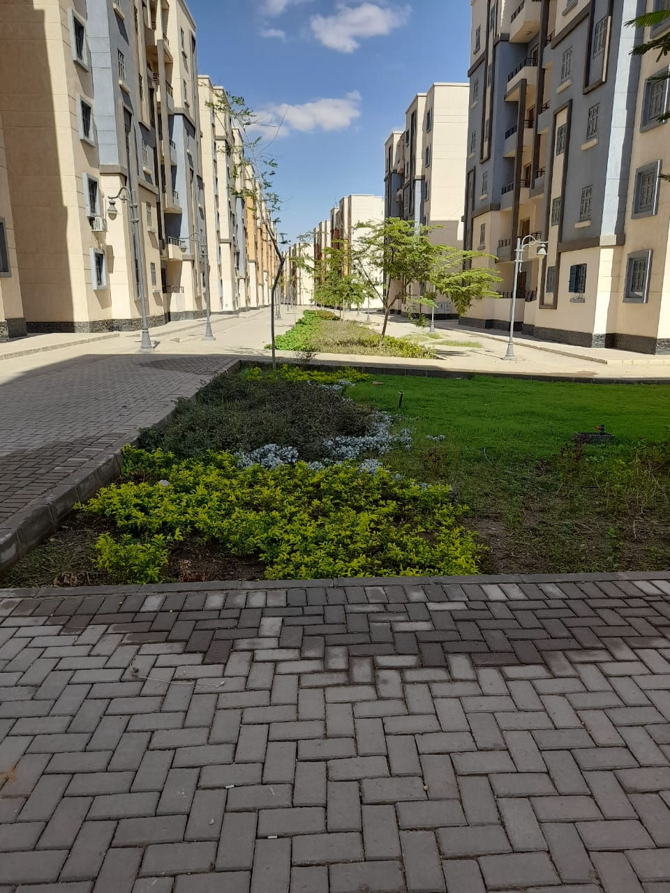 للبيع شقة بمدينة بدر بحي الياسمين 90 متر الدور الرابع (1-659)