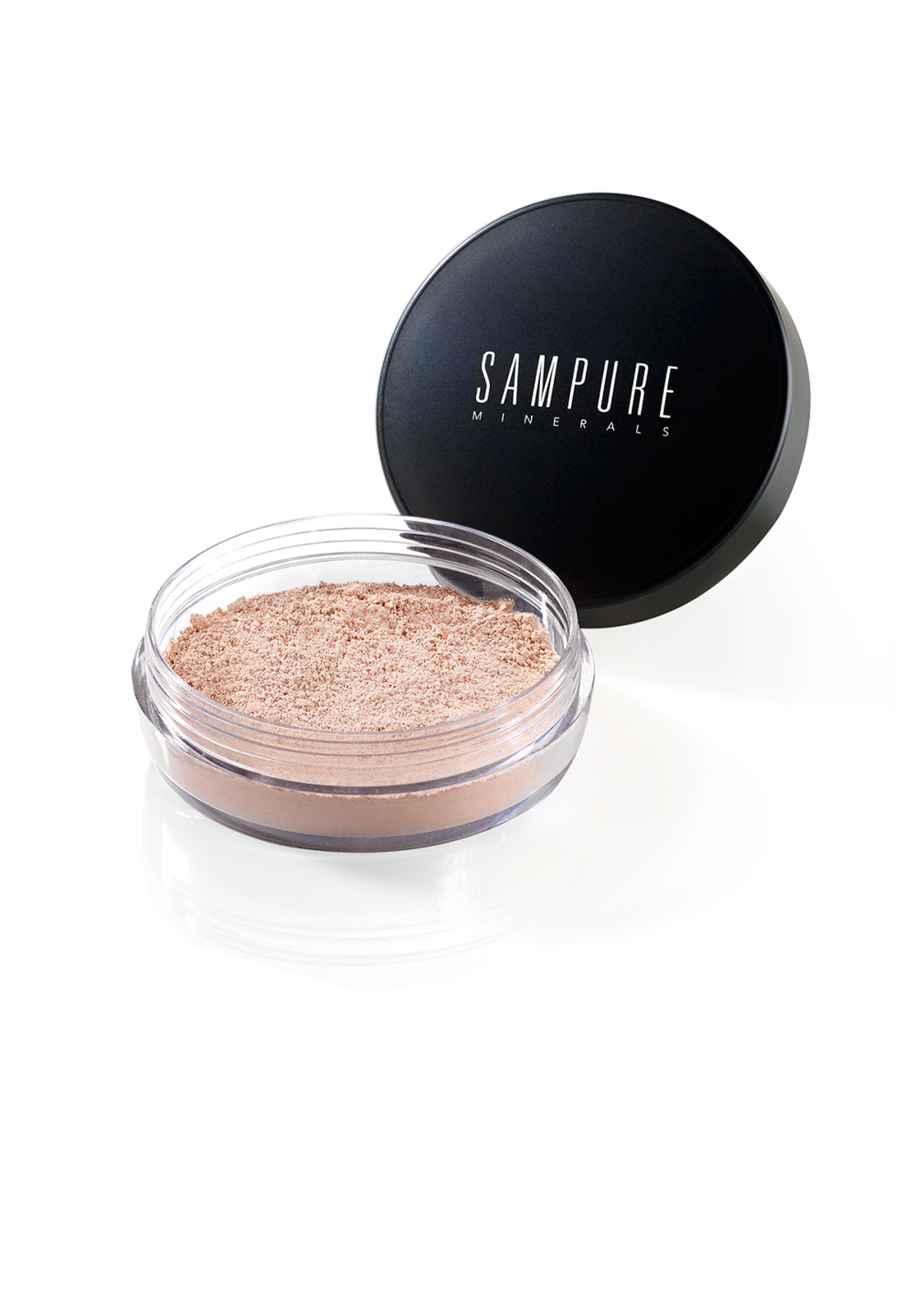 Glowing shimmer metallic highlighter
