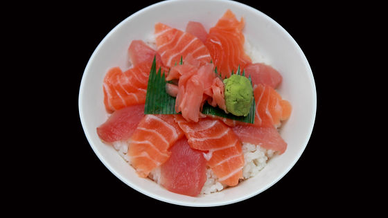 CHIRASHI SAUMON ET THON/ ZALM EN TONIJN