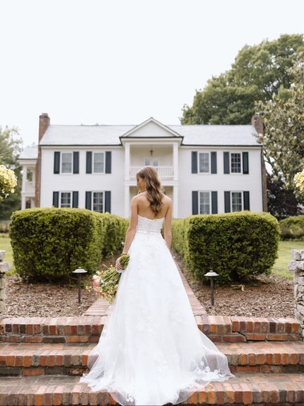 Bridal hair and makeup by Cassy Laessig in Nashville, Tennessee