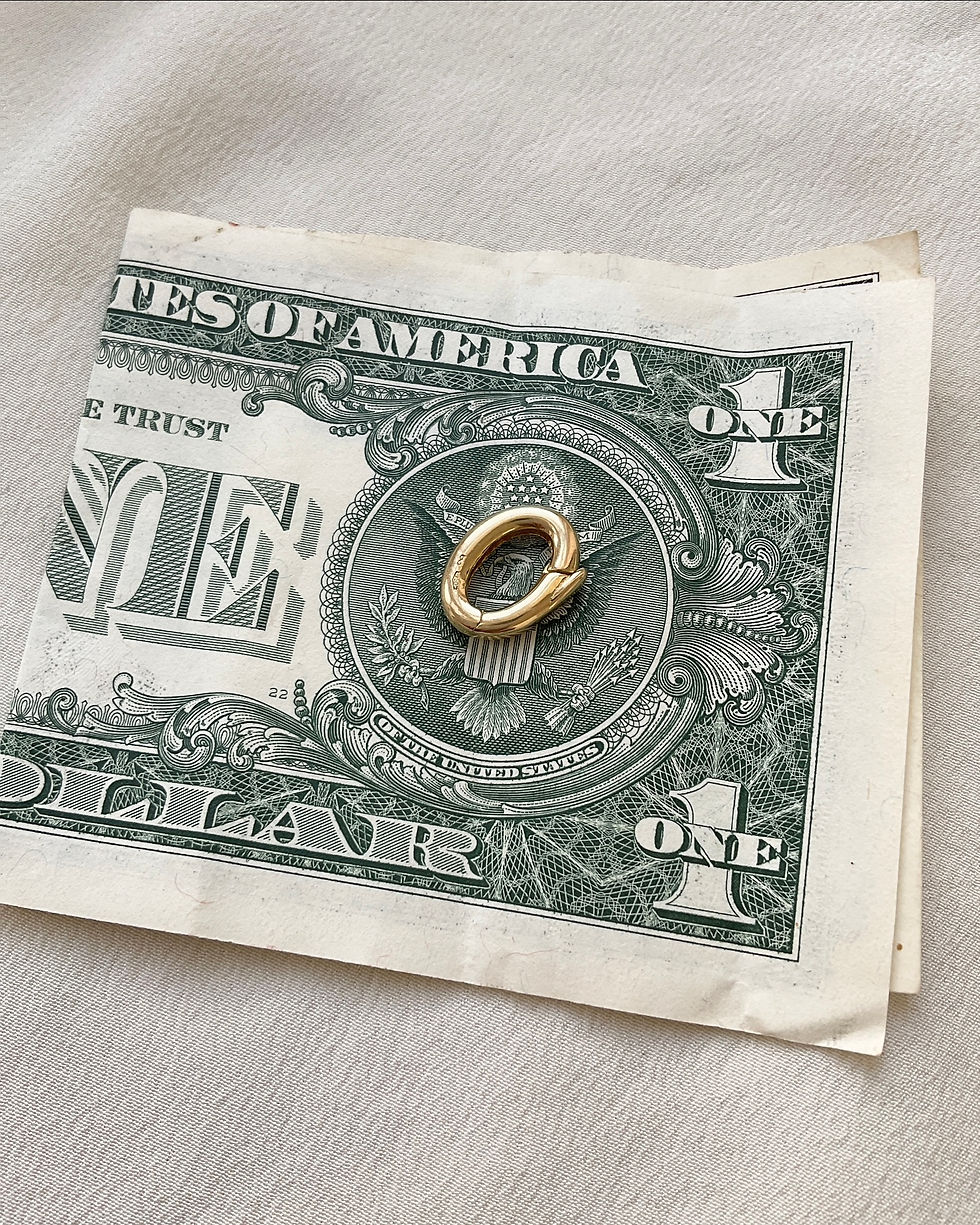 Thumbnail: Oval charm holder, 18K