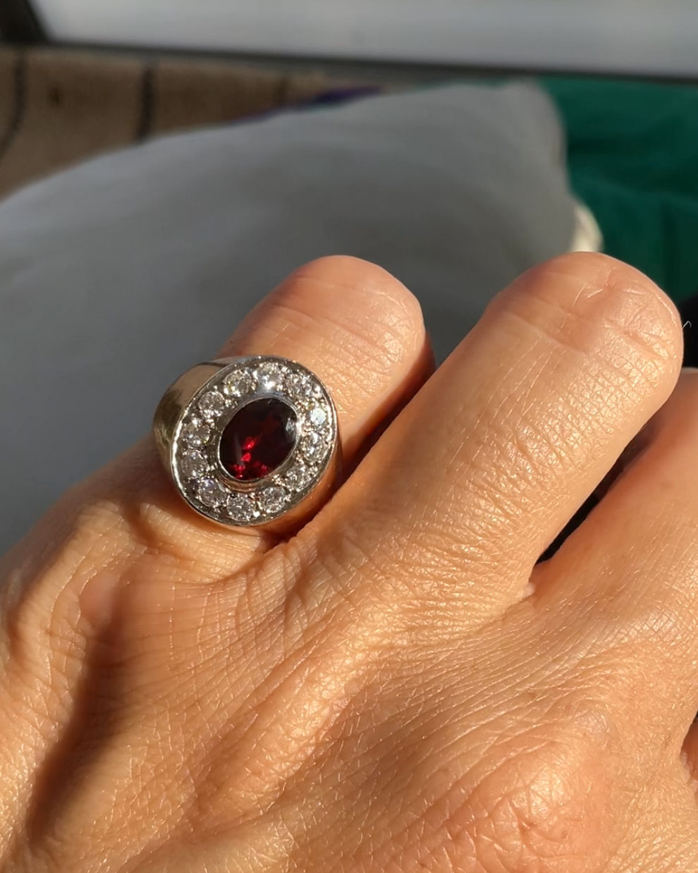 French Diamonds and Garnet signet ring, 18K