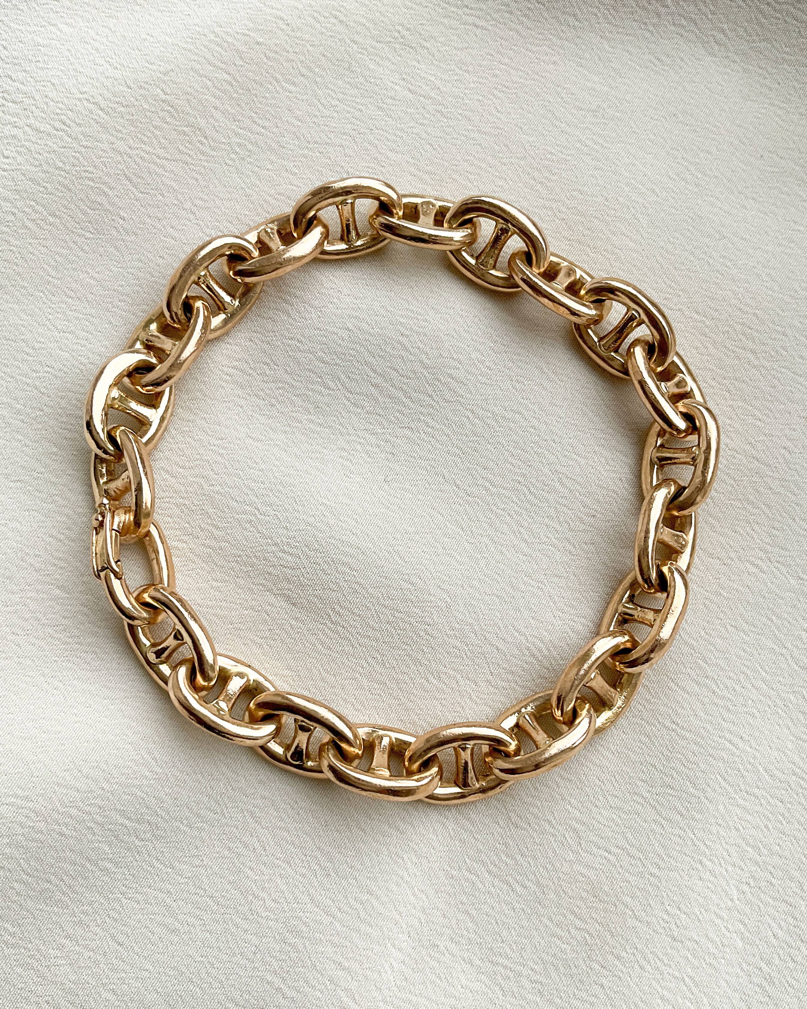 Weighty, solid mariner link bracelet, 14K