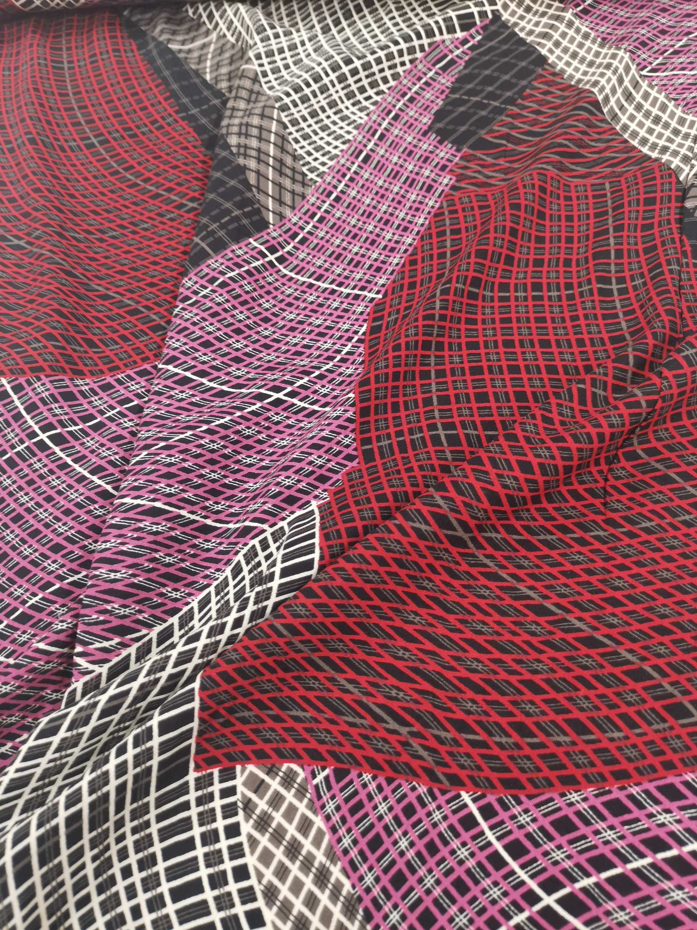 ONLINE ONLY - Remnant - 3 Metres Viscose Twill Black Multi