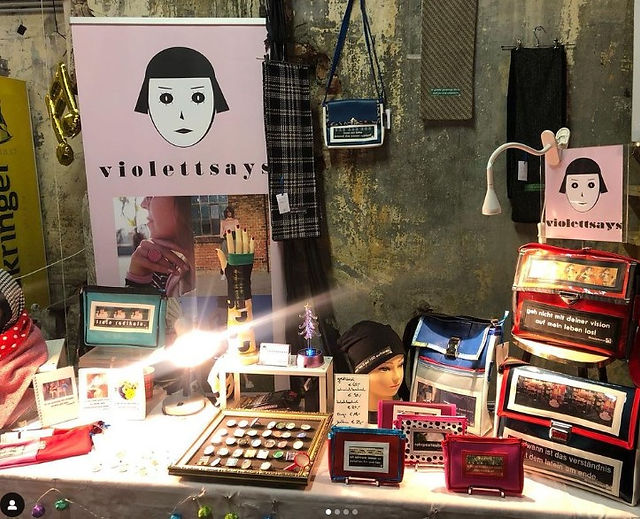 Violettsays