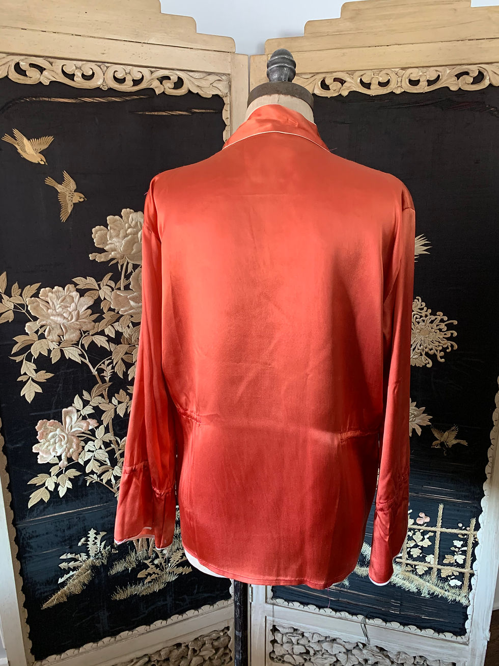 Thumbnail: Vintage Silk Chinese Embroidered Top