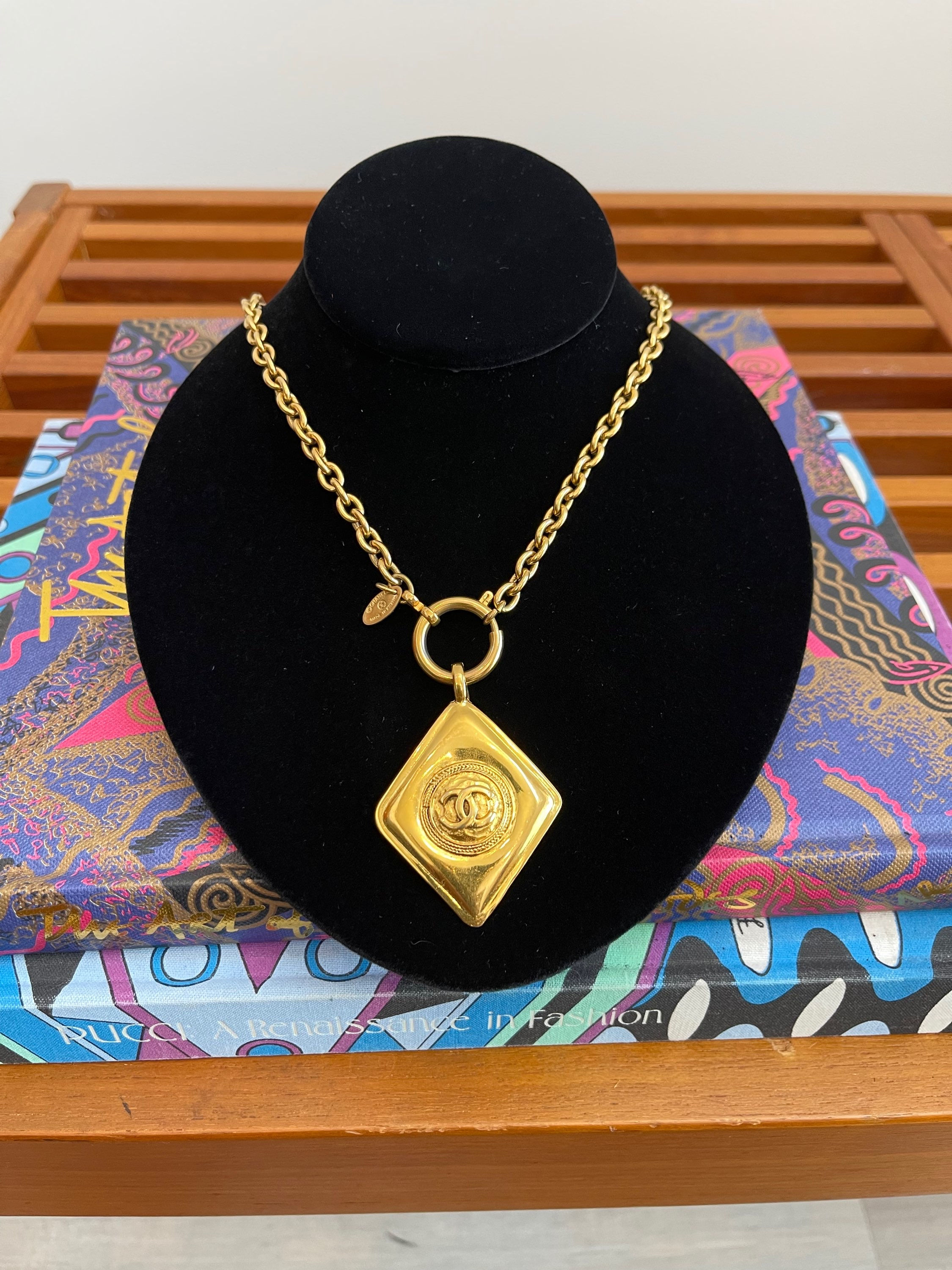 Chanel Gold Diamond Shape CC Necklace 