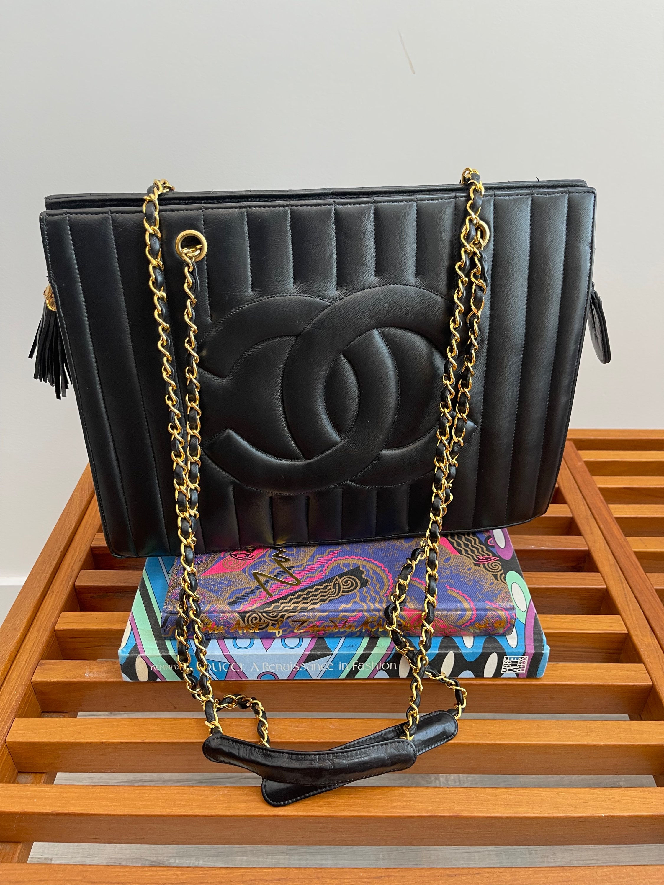 Original Chanel CC Grand Tote Handbag 1970s