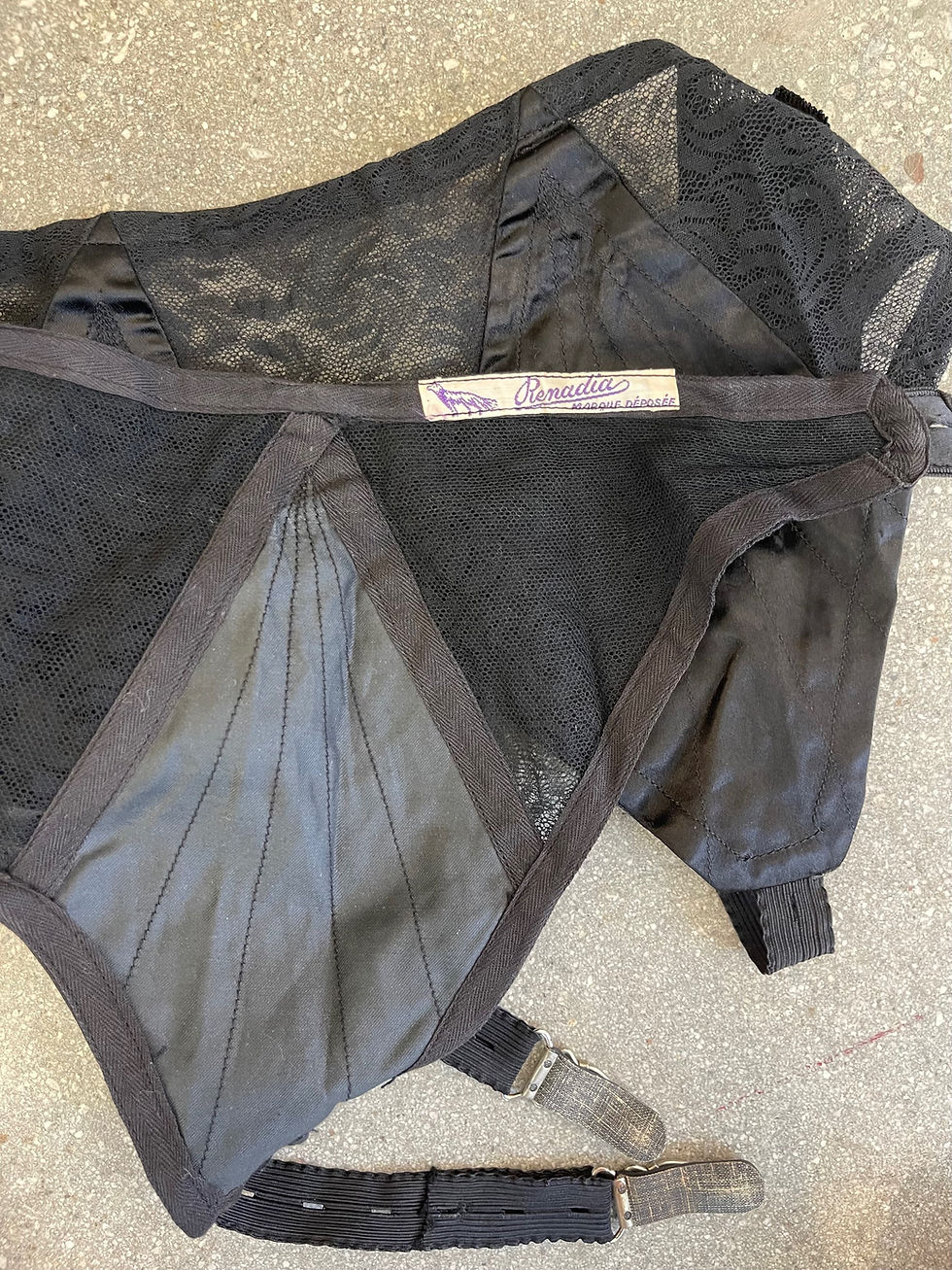 Thumbnail: Renadia 1930s Silk and Lace Waist Garter Belt 