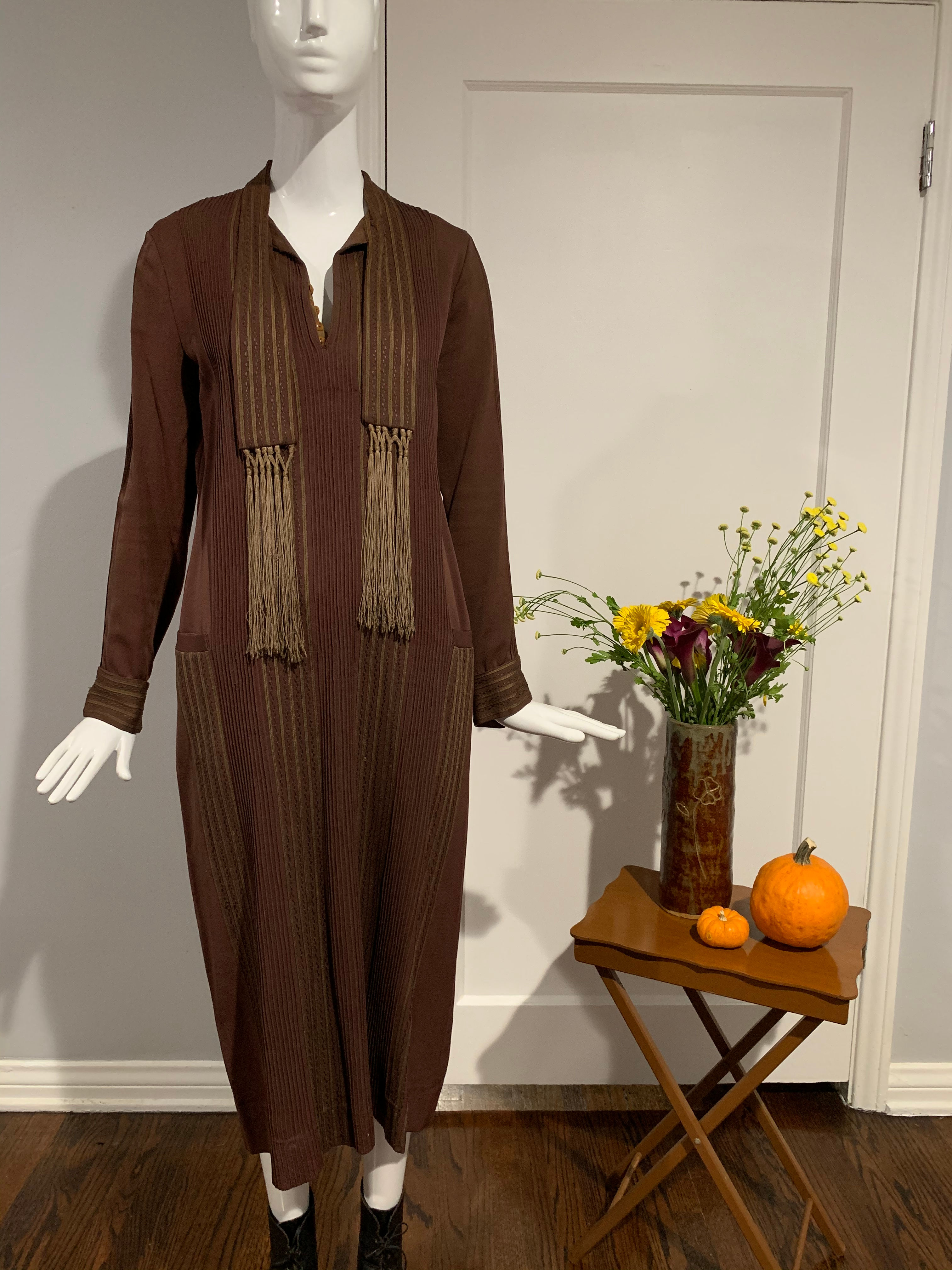 1920’s Dress with fringe Neck Tie