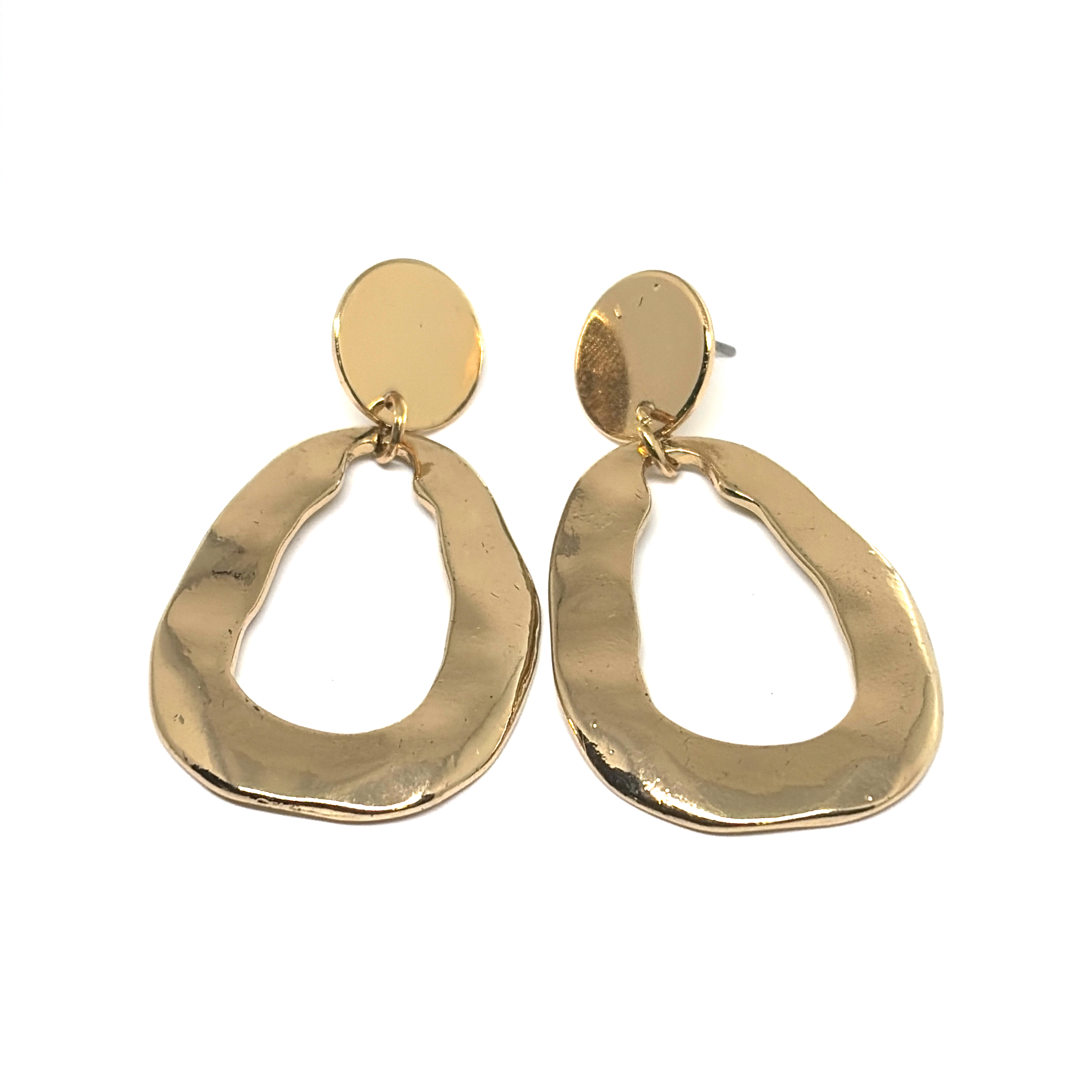 Oval shaped hoops earrings