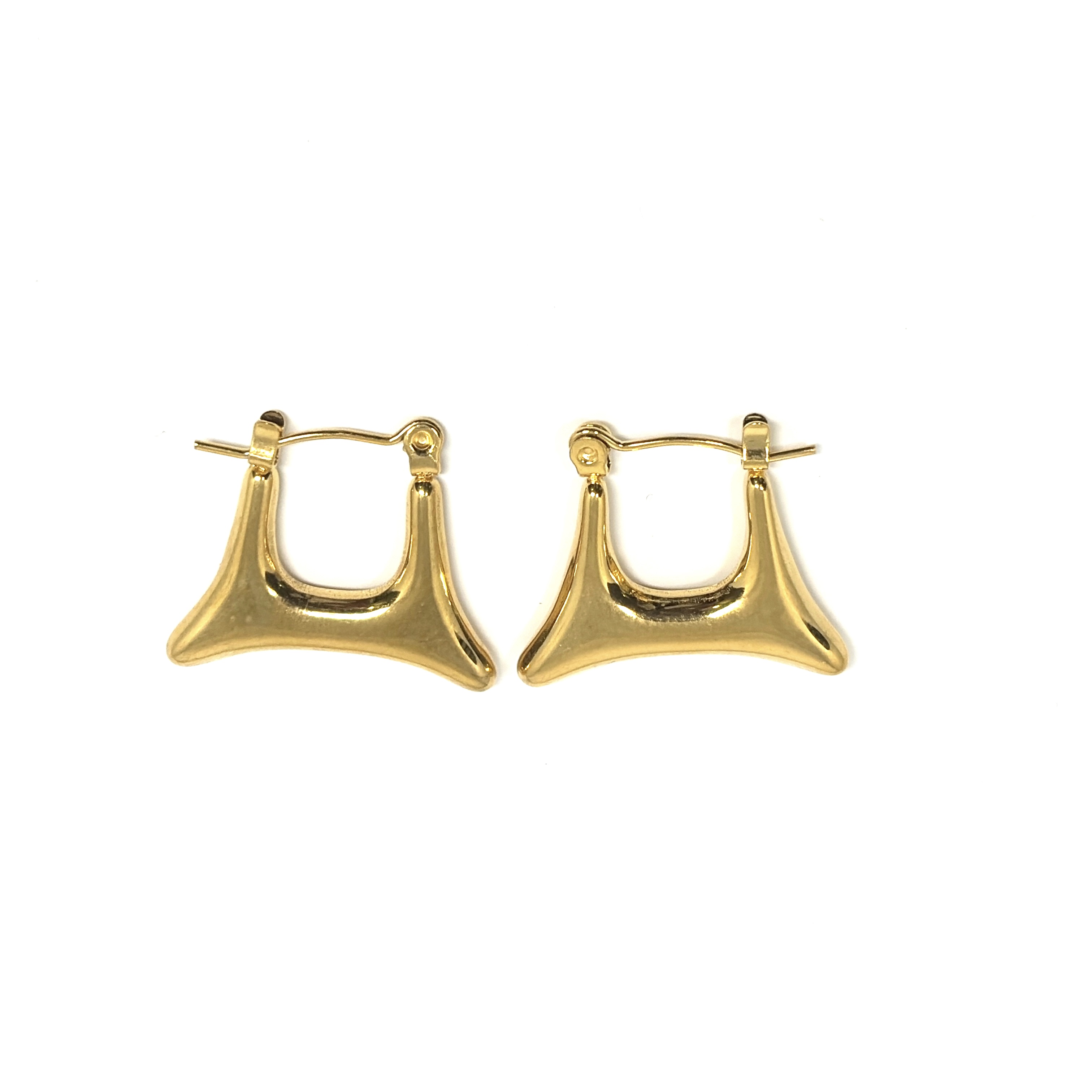 Square hoops earrings