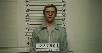 Monster - The Jeffrey Dahmer Story screen 3.webp