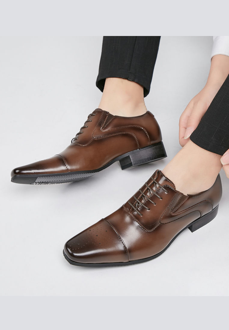 Thumbnail: Leather Classic Oxford KB805