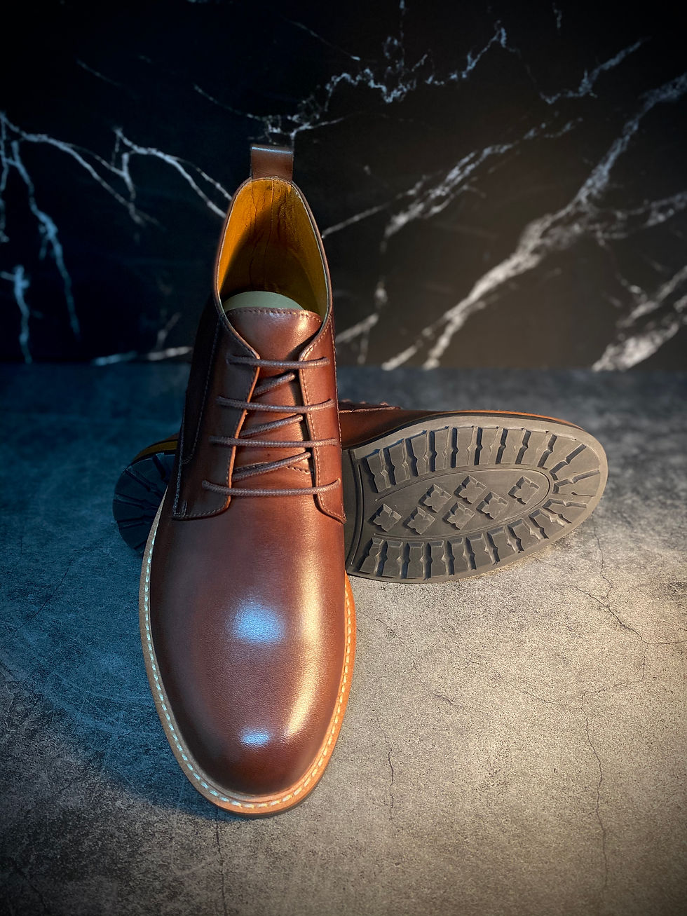 Thumbnail: Vintage Leather Brogue Boot G03-8