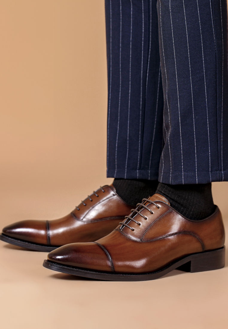 Thumbnail: Vintage Leather Cap Toe Business Shoes MK8988-1