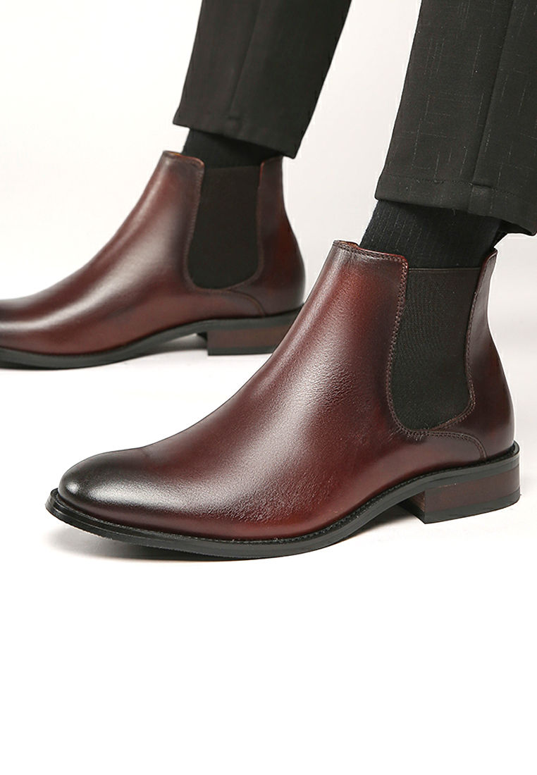 Thumbnail: Full Grain Leather Chelsea Boot KB15A888