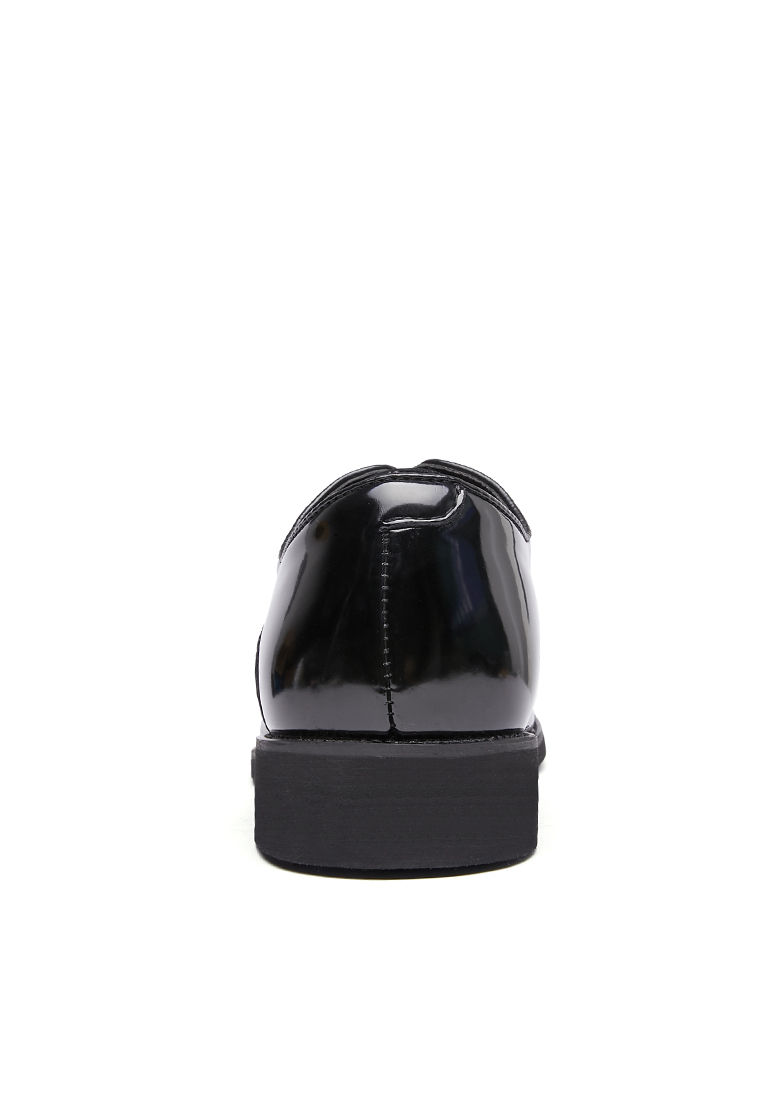 Thumbnail: Glossy Leather Cap Toe Oxford Shoes KB22KB05-2