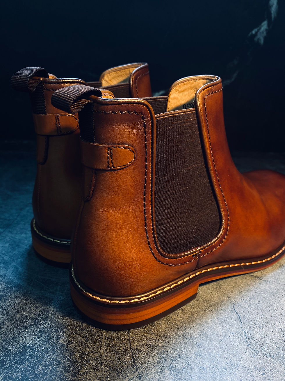 Thumbnail: Henessy Leather Chelsea Boot 867805H