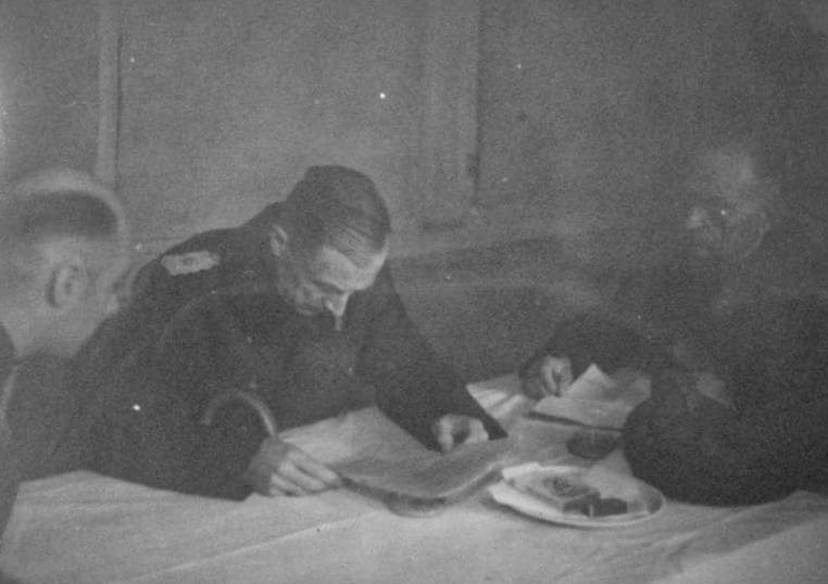 Frisius signe la reddition