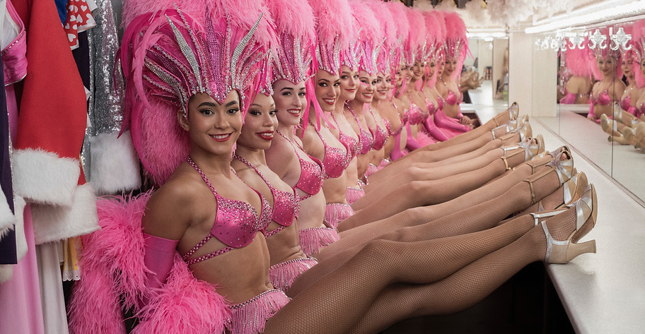 Feathers Dressing Room5048.jpg