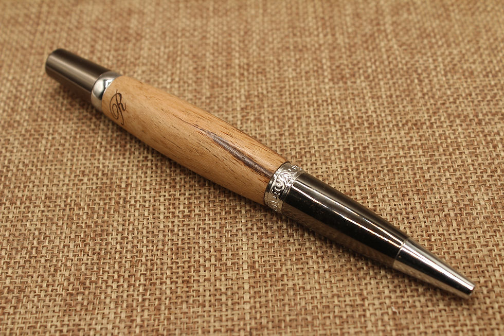 Miniature : stylo bille en cep de vigne