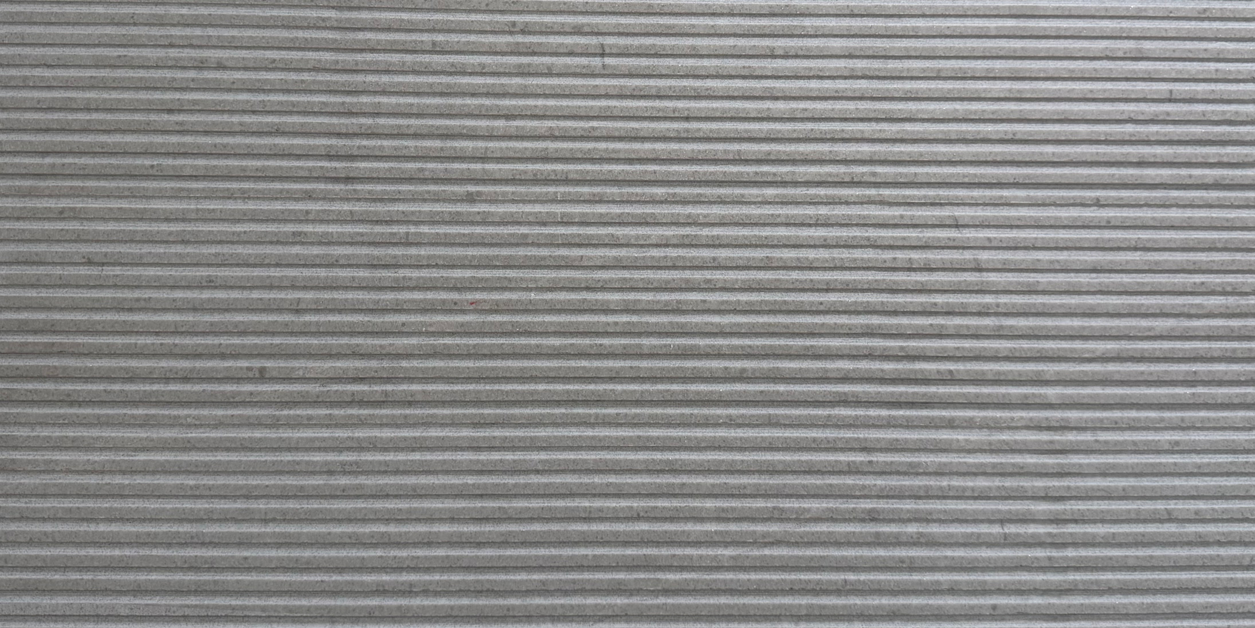 Grigio Linear Channeling