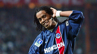 RONALDINHO PSG PLAYER ISSUE 