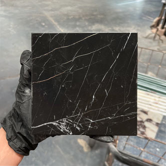 NeroMarquina_Marble_MaterialLibrary_Sample_RichardEllisDesign_Fireplaces