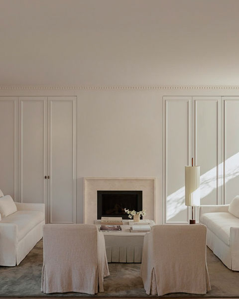 Modern_Contemporary_Collection_Richard_Ellis_Design_Fireplace_Surrounds
