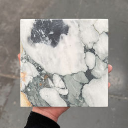 VerdeMenta_Marble_MaterialLibrary_Sample_RichardEllisDesign_Fireplaces