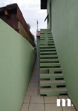 Ampla casa de 3 quartos, jardim e piscina em Eldorado do Sul.