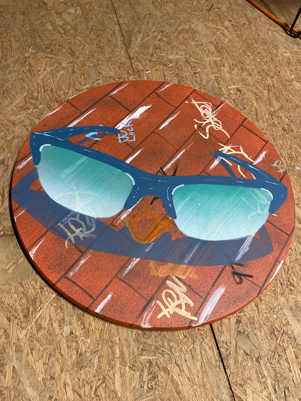 Thumbnail: Street Table