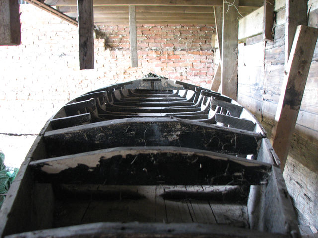 Punt restoration archive image