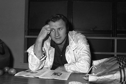 大阪での控室でのダンデイなニック　　（撮影：昭和45年11月29日）