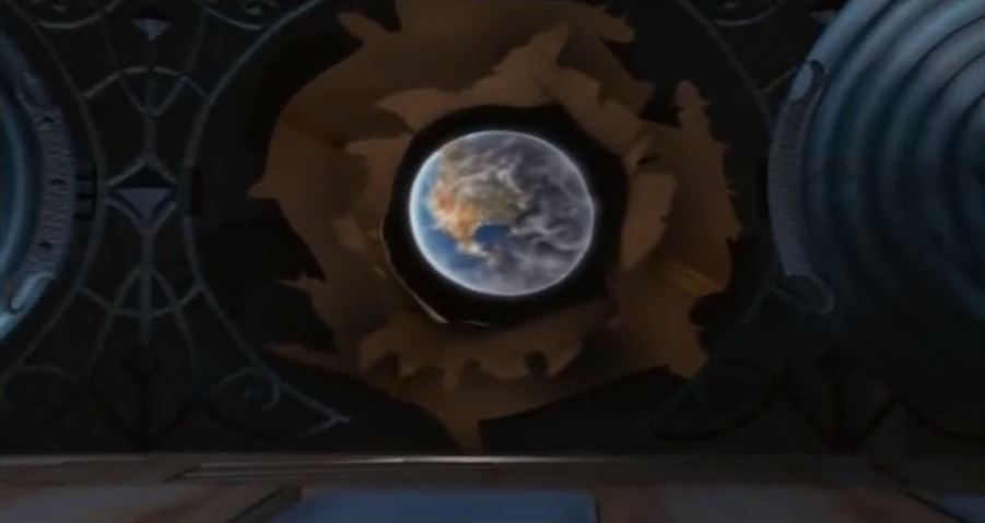 Derrière la Lune, un oeil qui ressemble à la Terre !
