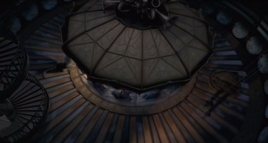 Ca tourne de tous les côtés, ici... La Lune serait-elle, en réalité, un immense carrousel ?