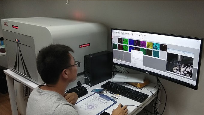 iXRF Atlas micro X-ray fluorescent spectrometer