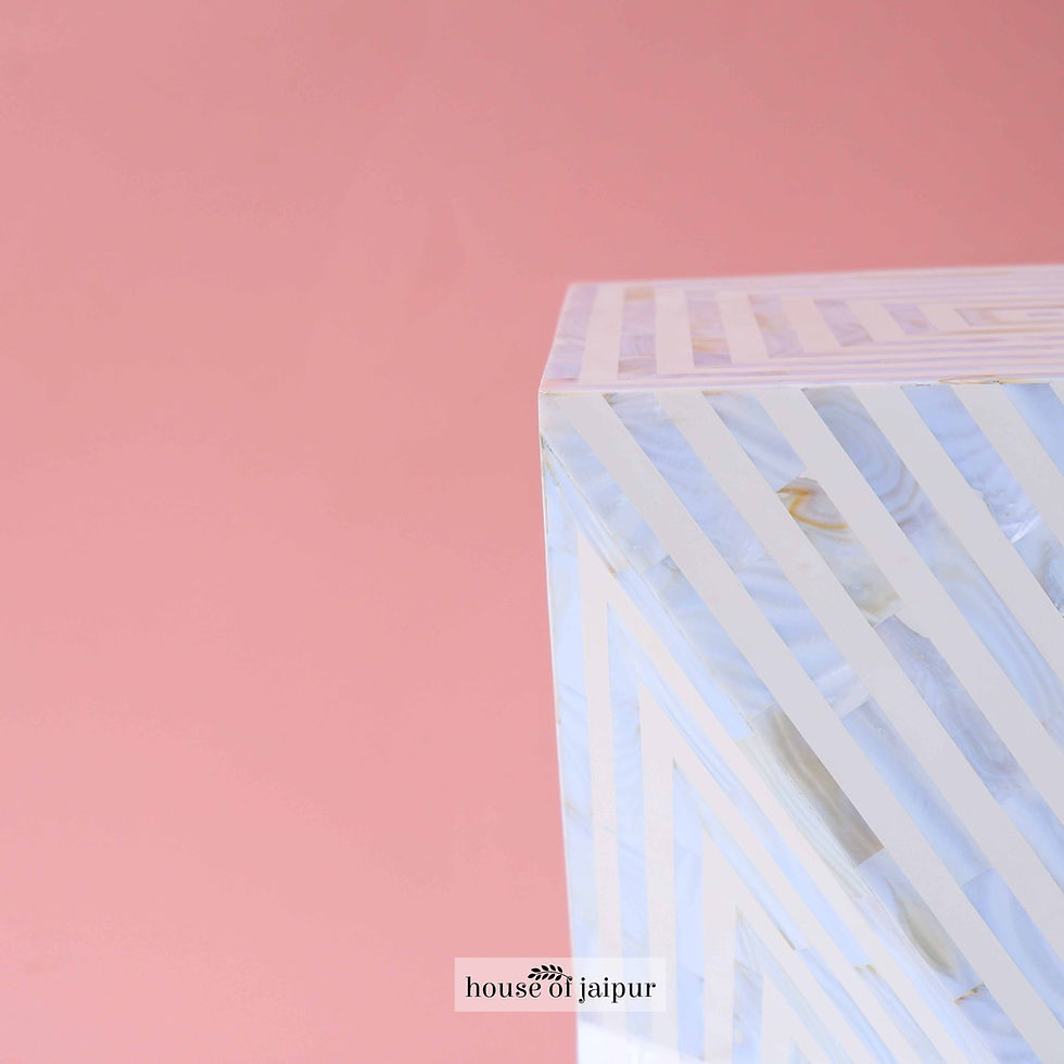 תמונה ממוזערת: Mother of pearl end table, mop end table, mother of pearl furniture, illusion effect furniture, mop furniture, inlay furnitur