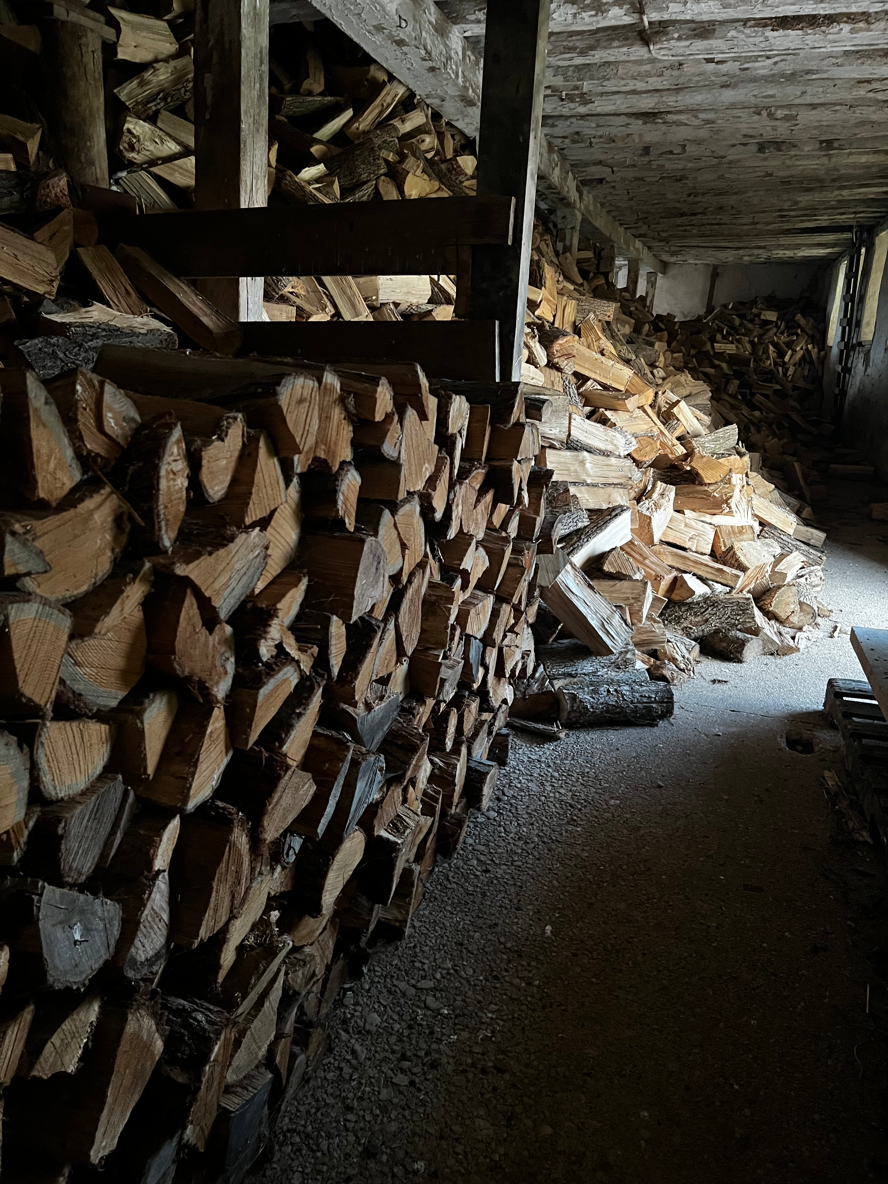 Premium Oak Firewood