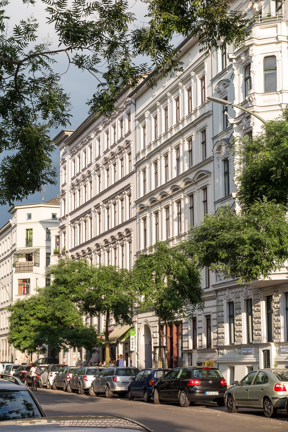 Bergmannstraße in Berlin-Kreuzberg, a sunny street of ornate old apartment buildings