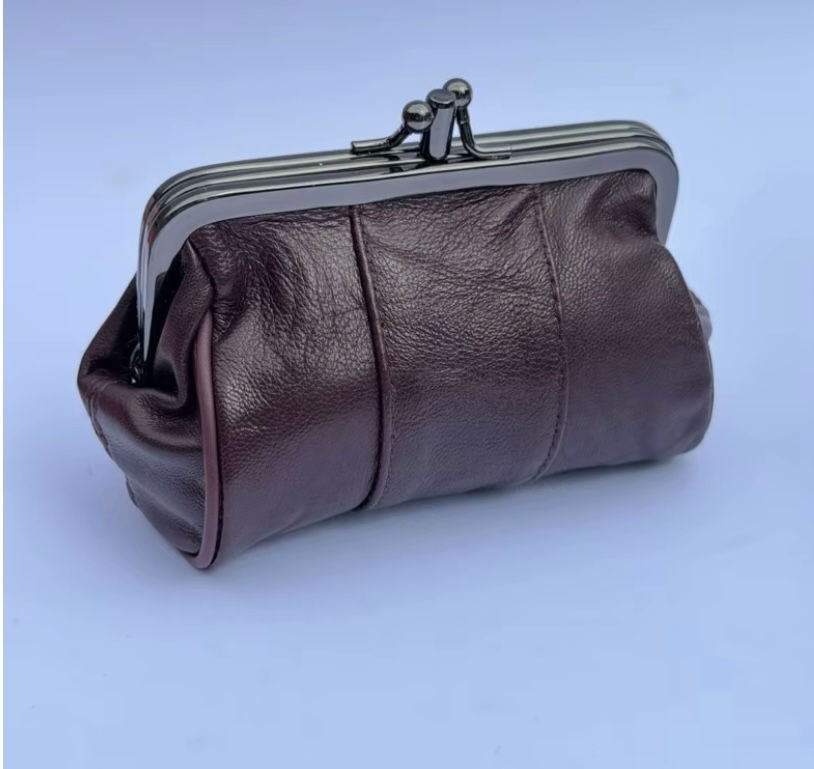 Thumbnail: Genuine Leather Purse with Kiss Lock Fastening