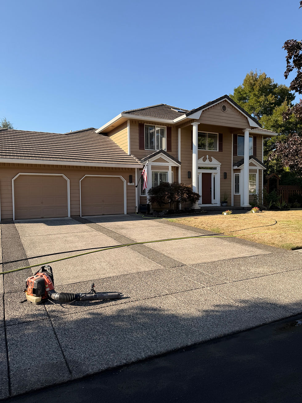 Driveway cleaning services Vancouver WA concrete vs paver tips – ProSoaks
